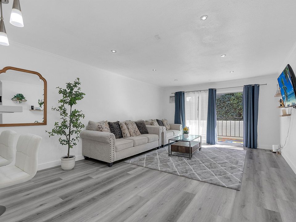 1st image of 2500 Miramar Ave APT 203