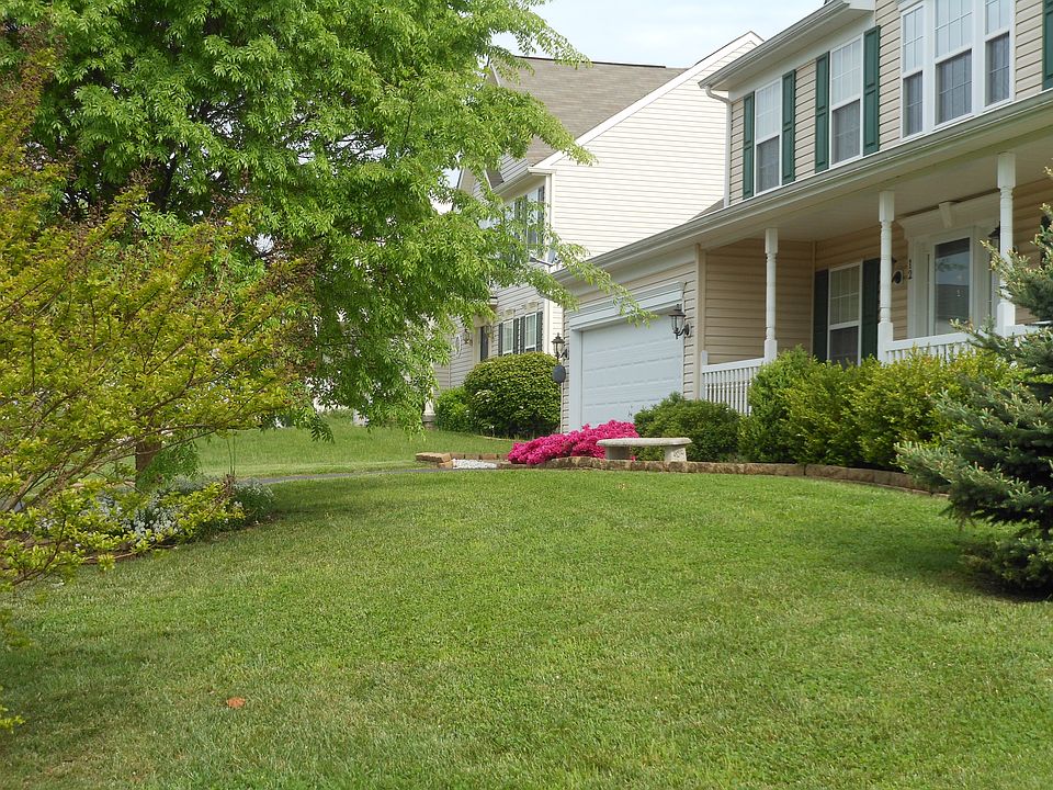 2nd image of 12 Pleasant Acres Dr