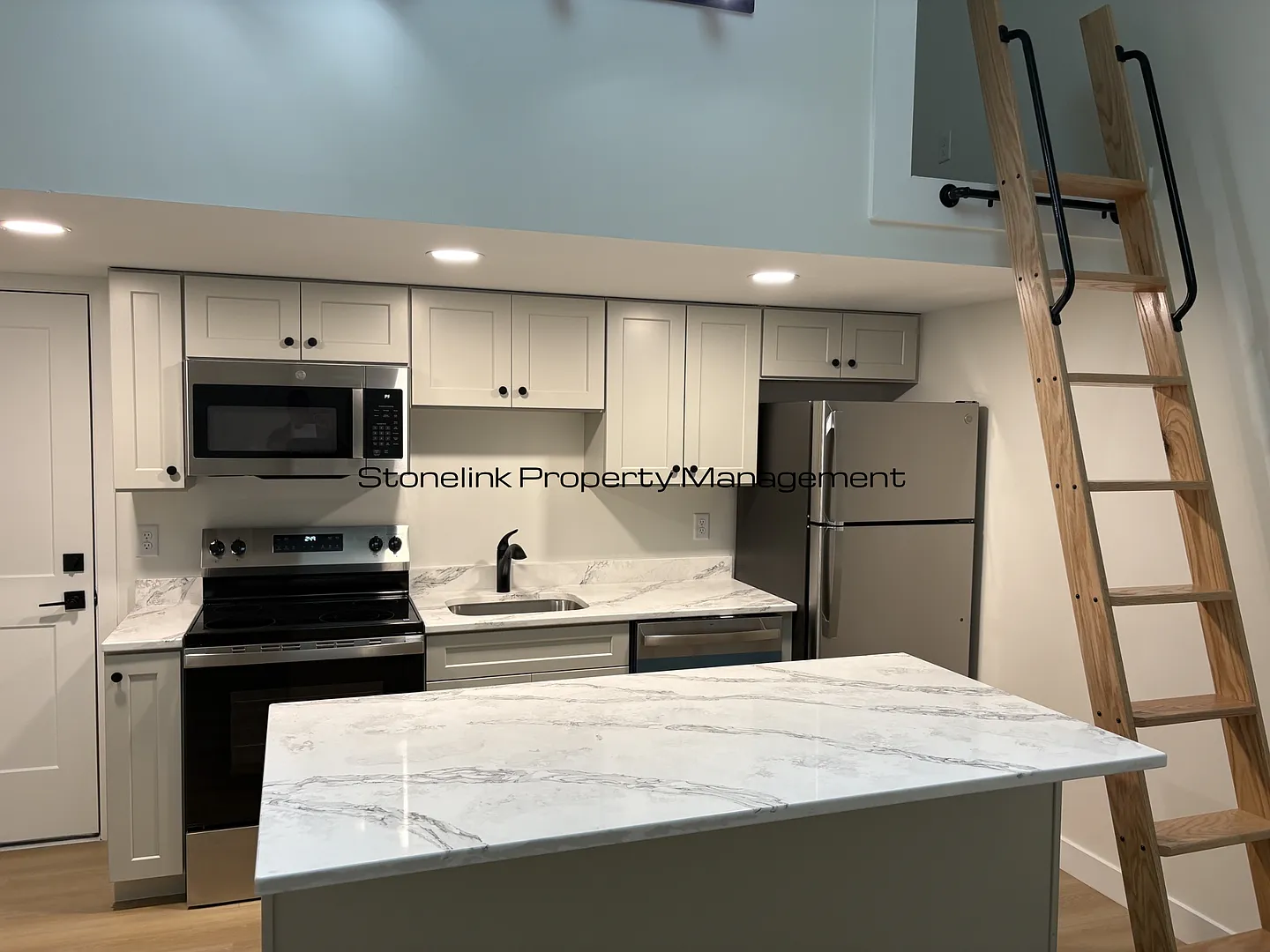 Sanctuary Lofts — Photo 2
