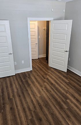5th image of 30 McFerrin Ave #112