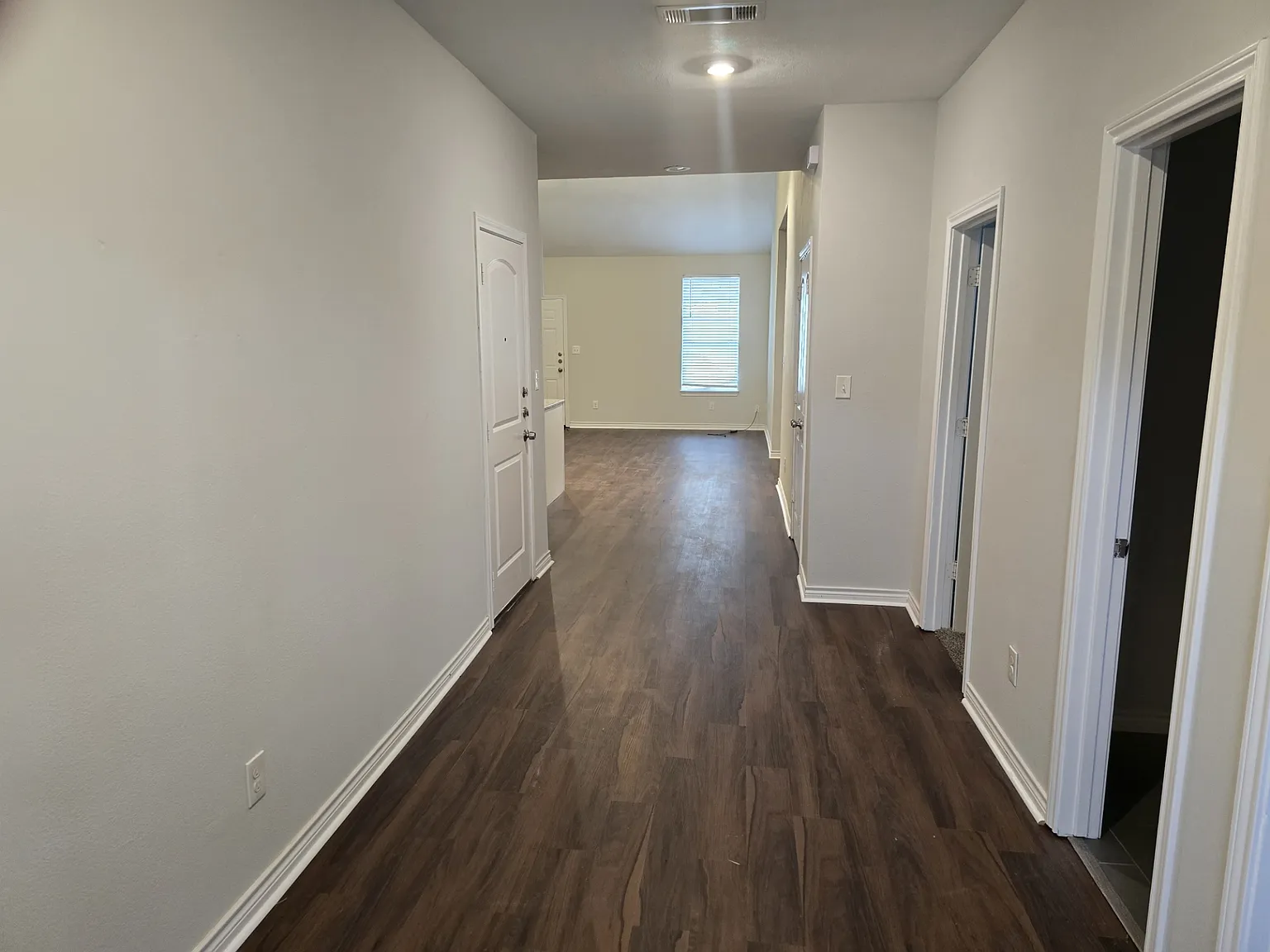 3/2/1 Duplex in Princeton! — Photo 2