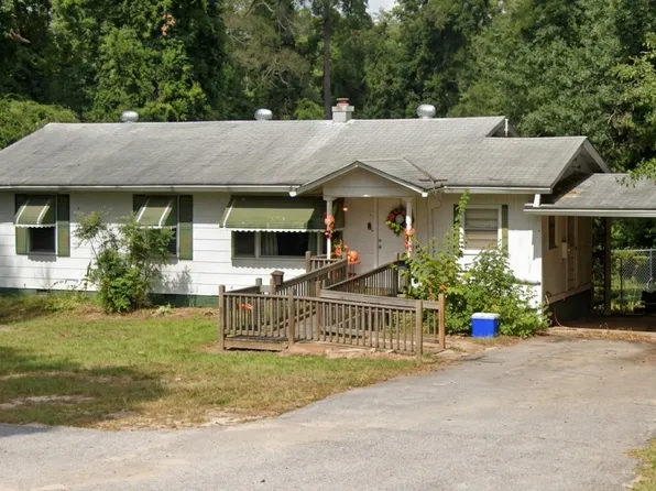 195 Hood Ave, Fayetteville, GA 30214