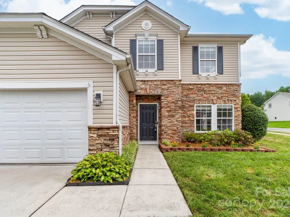 2406 Harwood Hills Ln, Charlotte, NC 28214