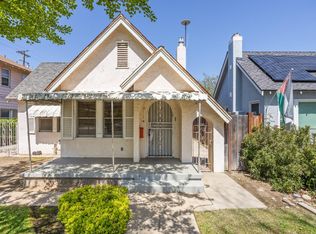 811 E Cambridge Ave, Fresno, CA 93704