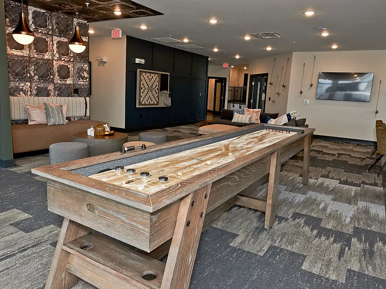 The Otis at Fort Ben Apartments — Photo 36