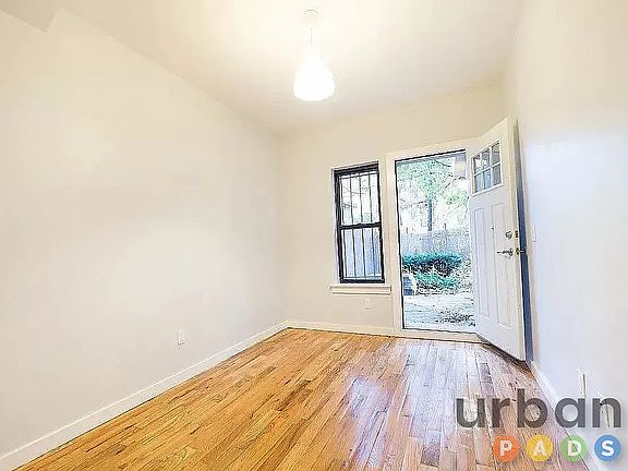 5th image of 1251 Jefferson Ave