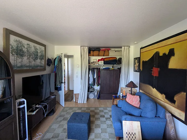Private Bedroom 2
