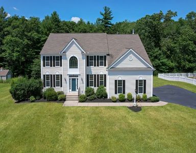 16 Francis Dr, Upton, MA, 01568