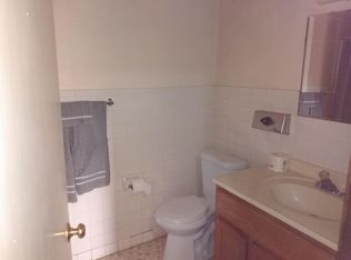 111 W Waukesha Rd #C4, Eagle, WI 53119