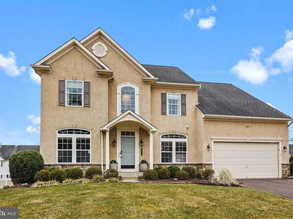 51 Cameron Rd, Huntingdon Valley, PA 19006