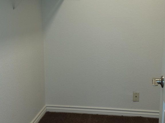 2nd image of 1428 W Lemonwood Dr