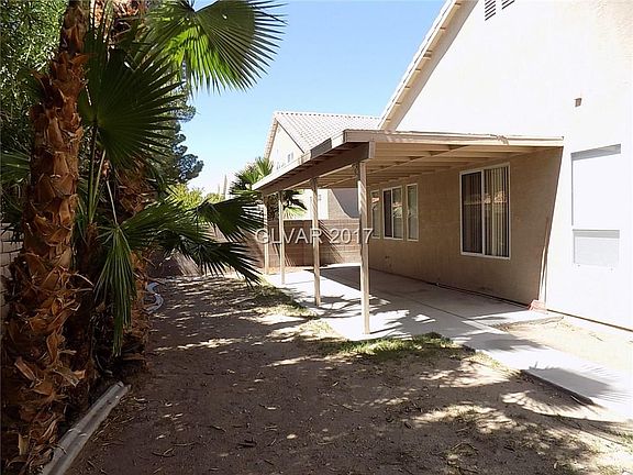 4th image of 7995 Bonaventure Dr