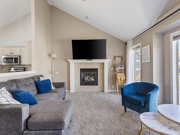 4th image of 21522 Amber Cir