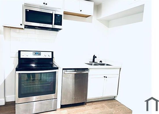 1st image of 6835 Avenue Q #C