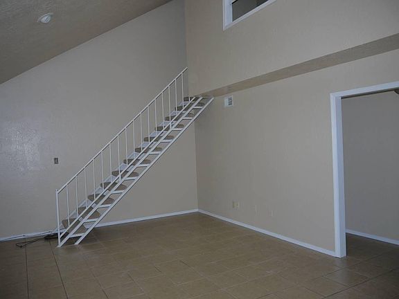 3rd image of 6897 NW Willow Springs Dr