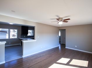 3139 S Harlem Ave APT 2E, Berwyn, IL 60402