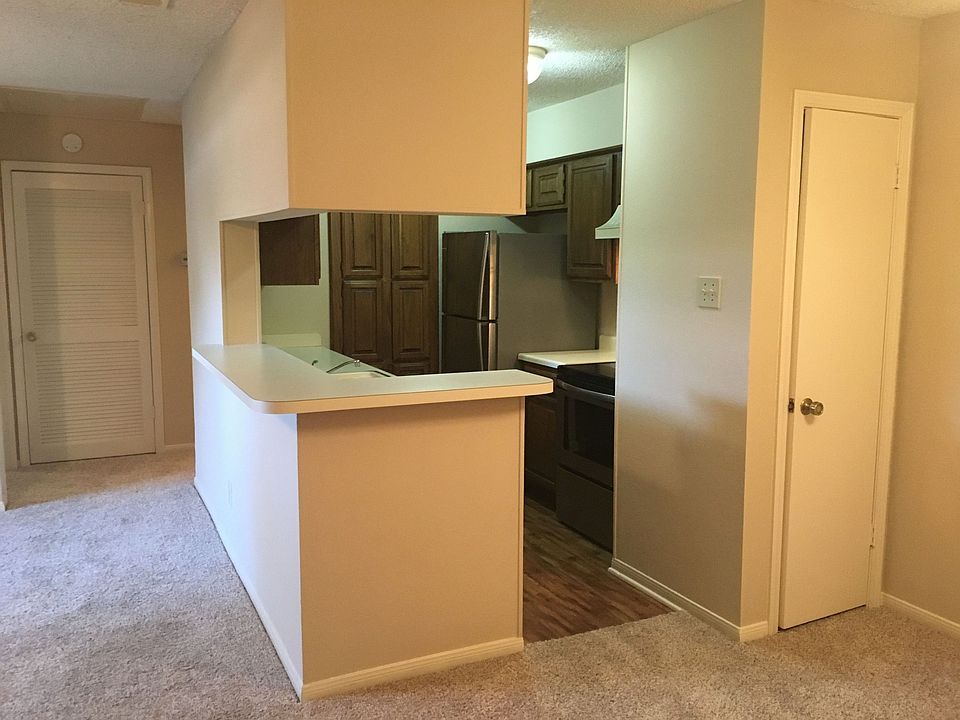 2nd image of 1310 Harwell Dr APT 4711
