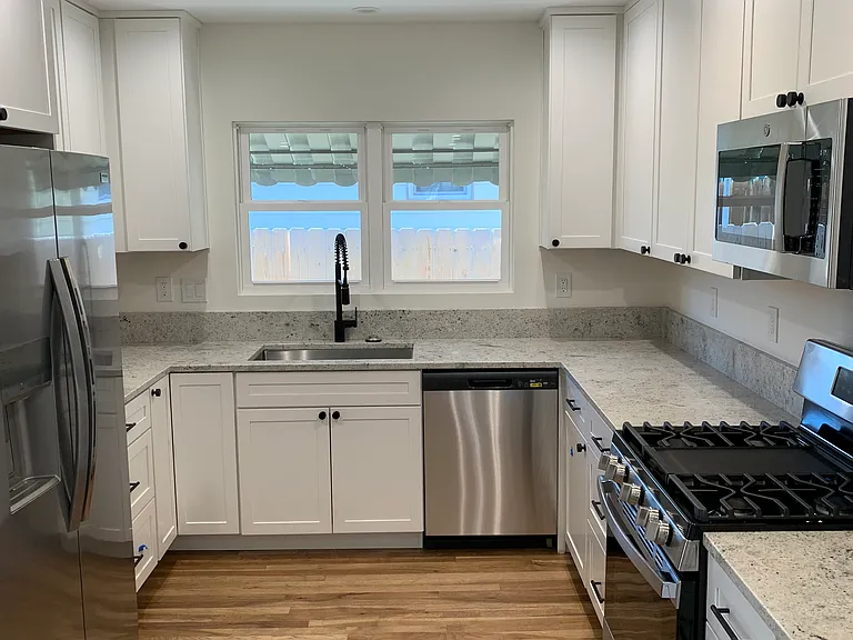 36 Raymond Dr — Photo 5