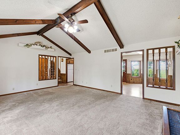5th image of 1425 E Mcclernon Street
