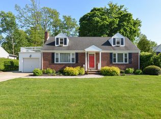 304 White Rd, Little Silver, NJ 07739