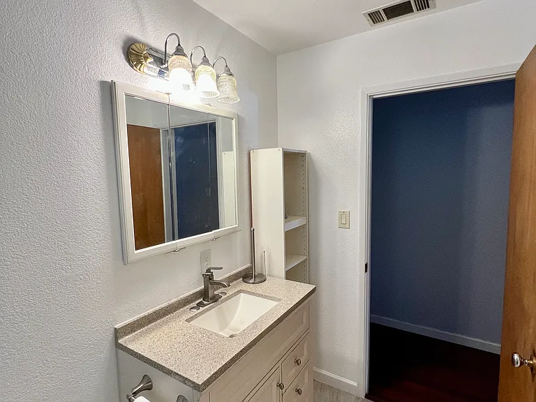 2318 Thompson Way — Photo 20