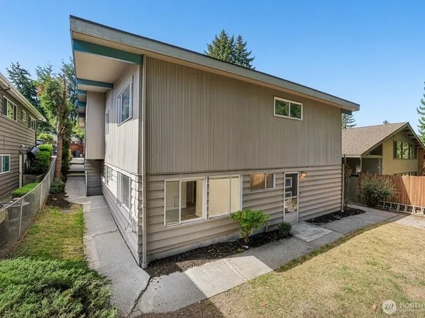 2352 49th Avenue SW, Seattle, WA 98116