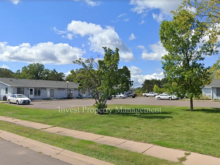 Rush City Country Apartments — Photo 15