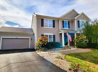 725 Sunglow Ct, Dekalb, IL 60115