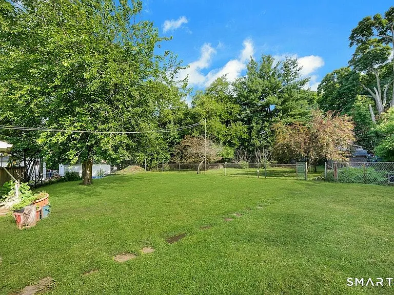 2743 Boston Post Rd — Photo 23