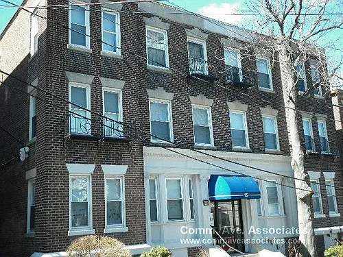 21 Quint Ave #2 Photo 1