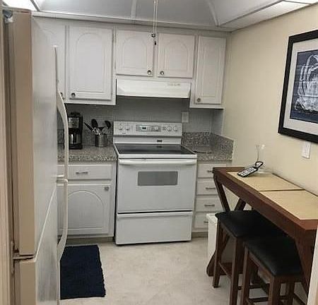 4th image of 3221 S Ocean Blvd APT 406