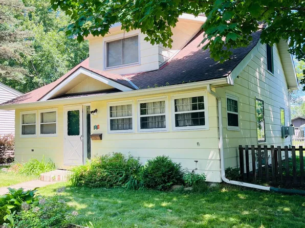 1116 Kilian Blvd SE, Saint Cloud, MN 56304