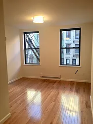 Rented by Warren T Real Estate Corp.