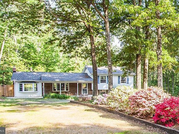 2nd image of 12 Eagle Ct