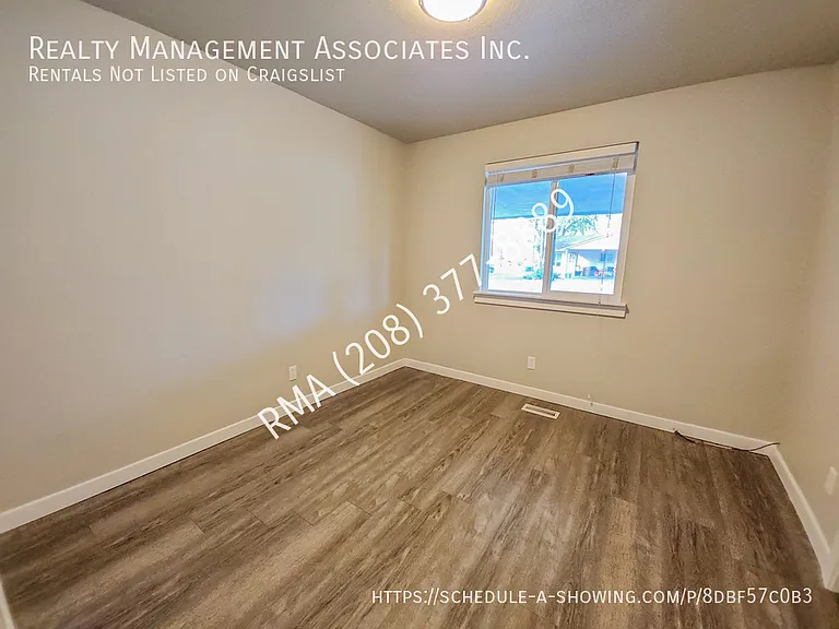 4106 N Tredwell Pl — Photo 6
