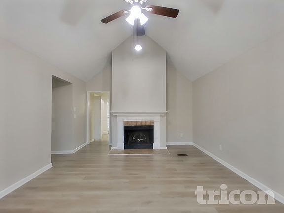 2nd image of 3009 Blackwood Dr