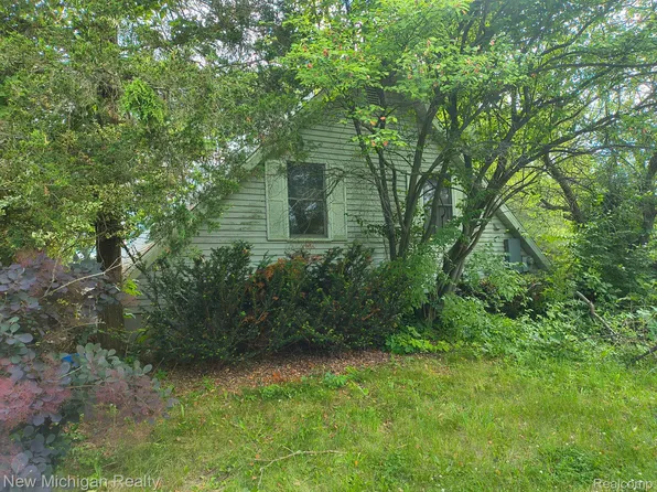17221 Us Highway 223, Addison, MI 49220