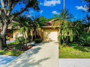 2475 Dawn Tree Ter, Coconut Creek, FL 33063