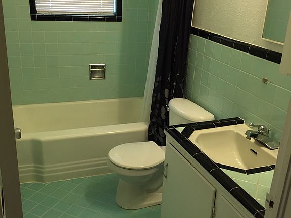 5th image of 3135 Cockrell Ave