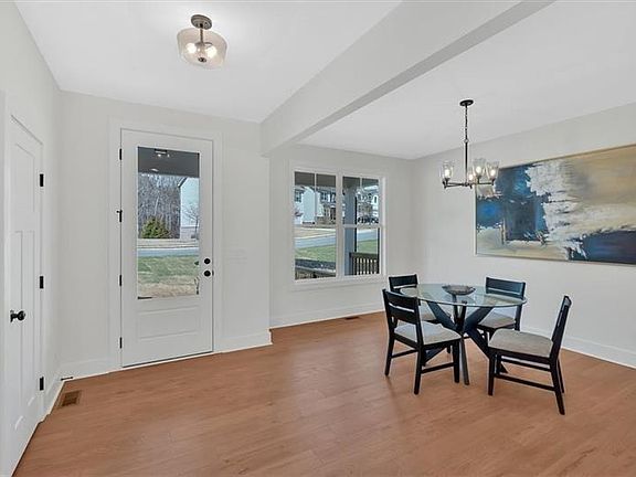 5th image of 50 Birchwood Farms Ln
