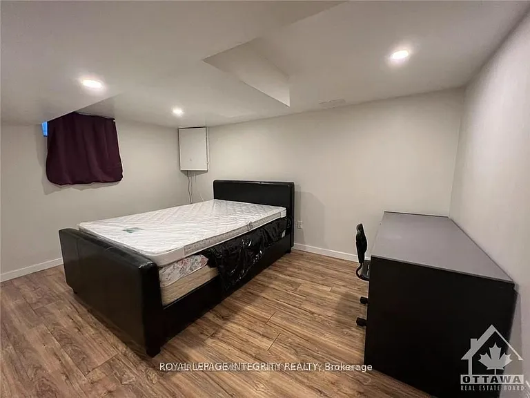 61 Elvaston Ave — Photo 16
