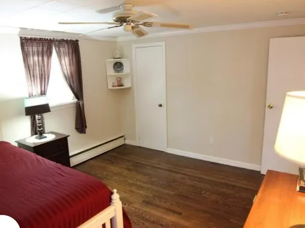 1061 Jefferson St, Baldwin, NY 11510