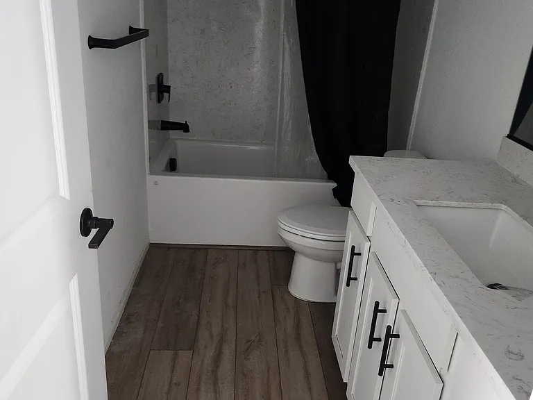 10280 Beckenham Hills St — Photo 14