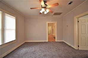 4th image of 60 Hillcrest Blvd