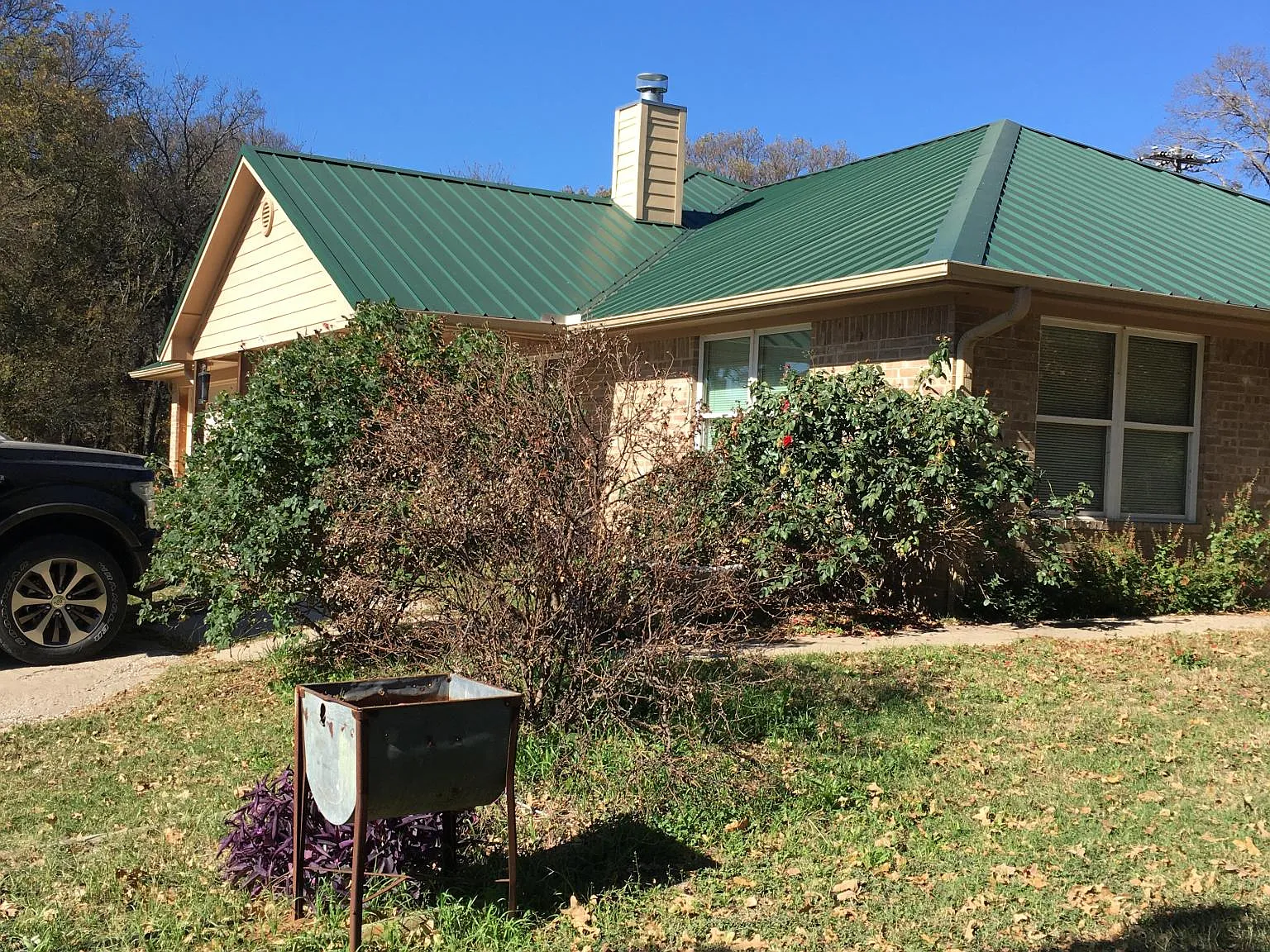 240 Wynn Mountain Rd — Photo 3