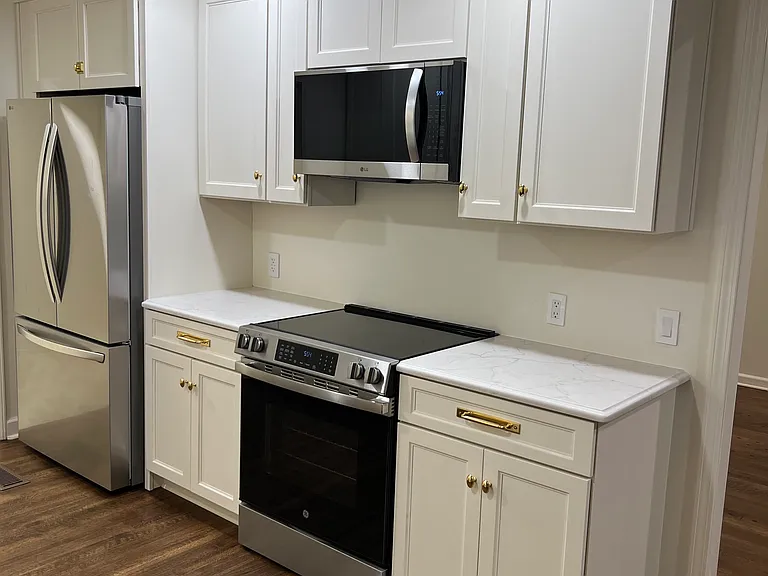 7133 Kings Castle Cv — Photo 36