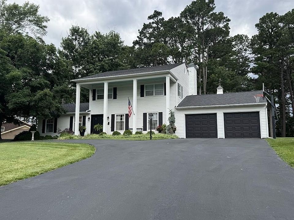 1st image of 705 Ponderosa Dr
