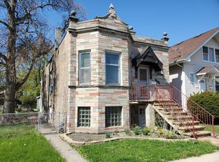 6541 27th St, Berwyn, IL 60402