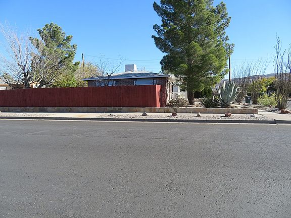 2nd image of 413 W 5th Ave