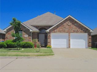 6814 Lakehurst Ln, Sachse, TX 75048